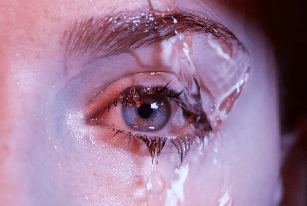 10 Signs You Have Dry Eyes That Merit Treatment – Wizard Heated Eye Mask Blog