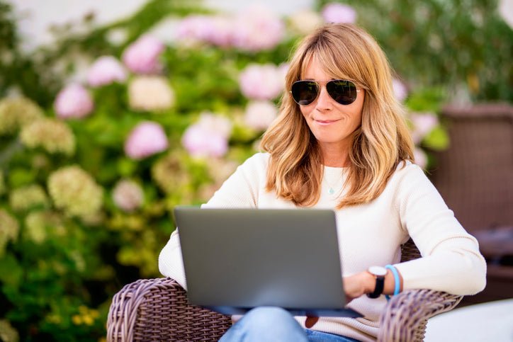 8 Ways You Can Do to Relieve Your Dry Eye Symptoms – Wizard Heated Eye Mask Blog