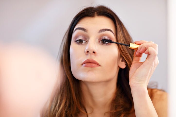 Eye Health - Can Your Makeup Routines Cause Dry Eyes - Dry Eye Mask