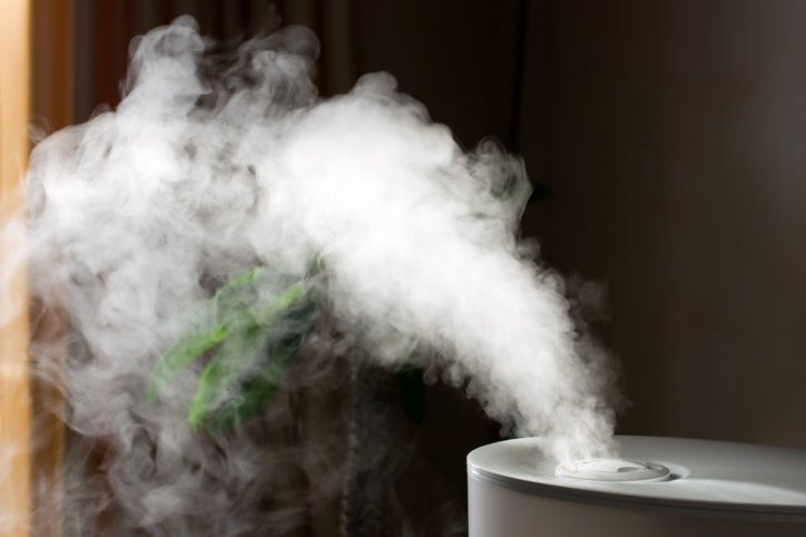 Getting Proper Dry Eye Relief When Using a Humidifier – Wizard Heated Eye Mask Blog